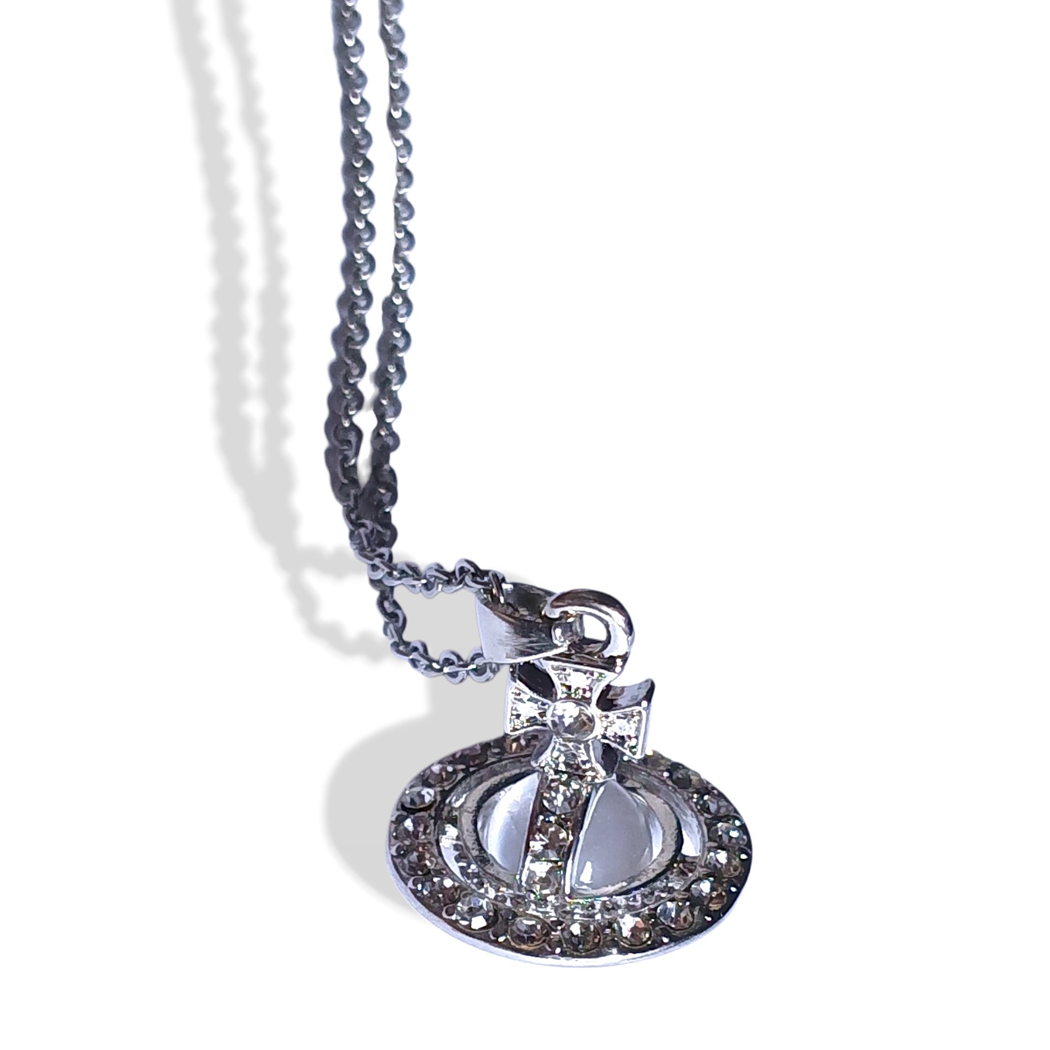 Luxury Vivian Saucer Necklace