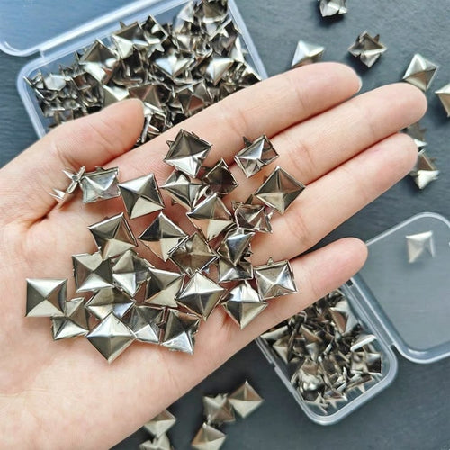 40/120 Pcs Silver Square Rivet Studs