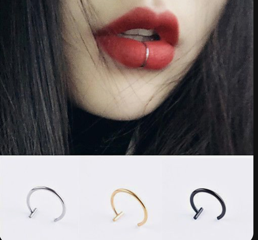 False lip rings