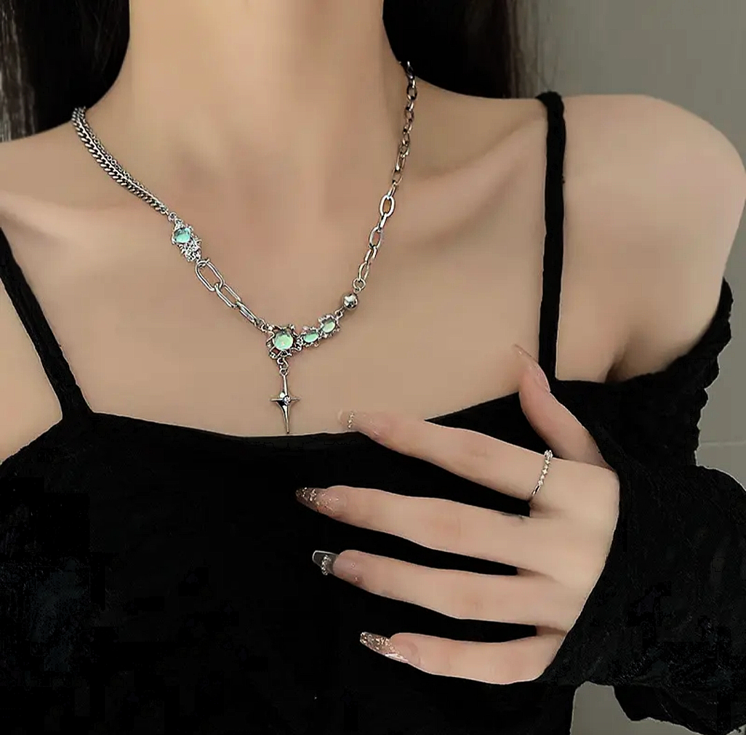 Moonstone Studded Chain Necklace