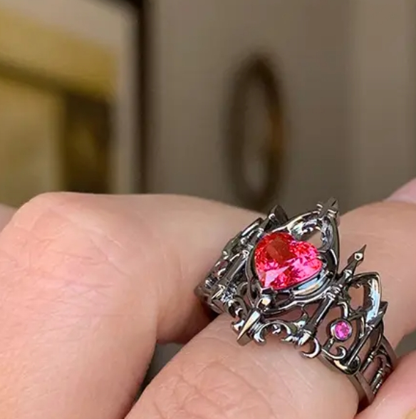 Cathedral luxe ring