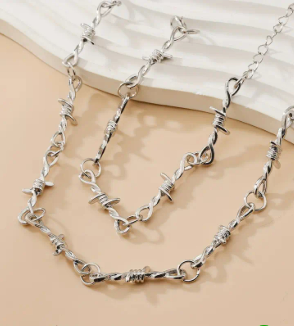 Barbed Iron Necklace And Bracelet Sets