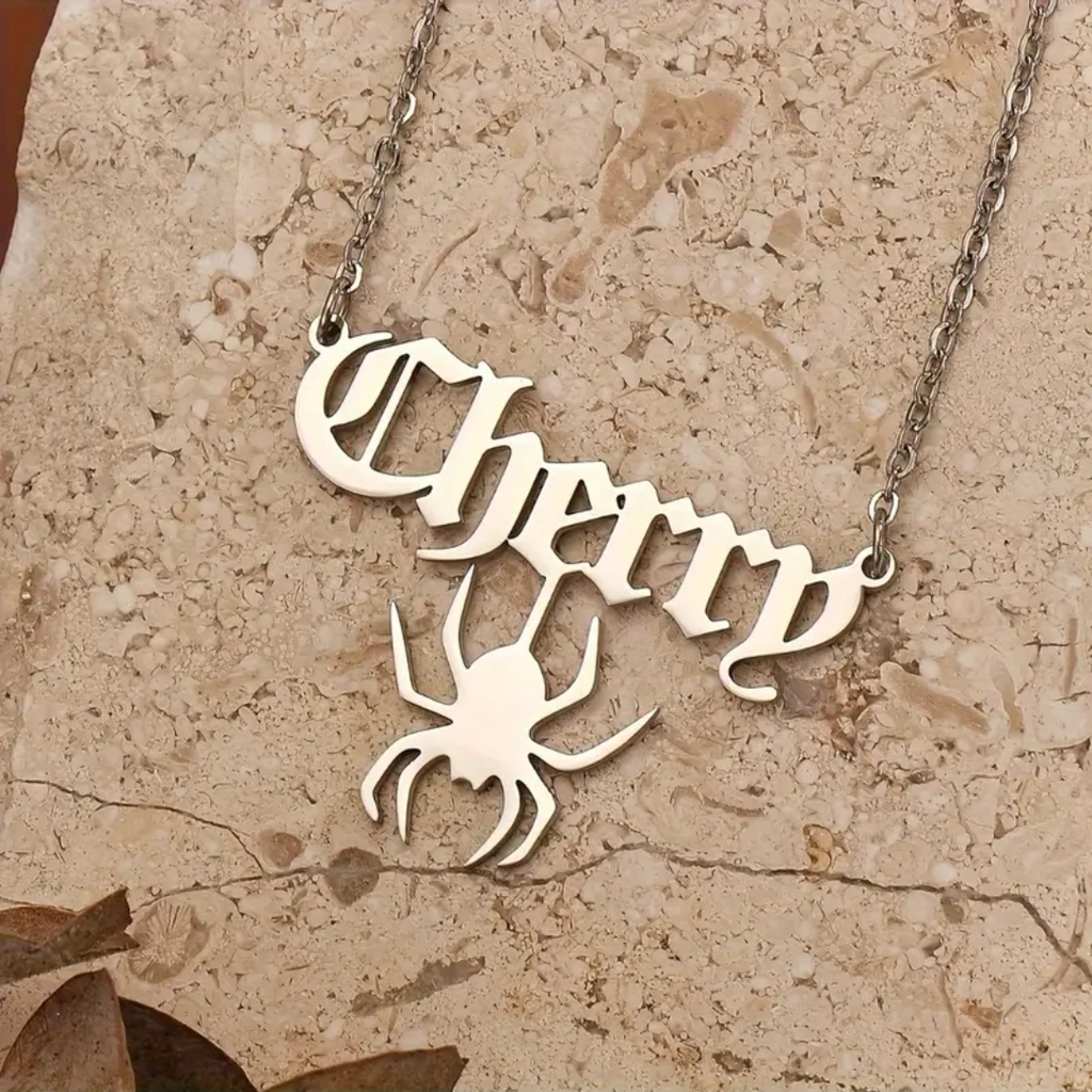 Dangled spider stainless steel necklace- Personalize