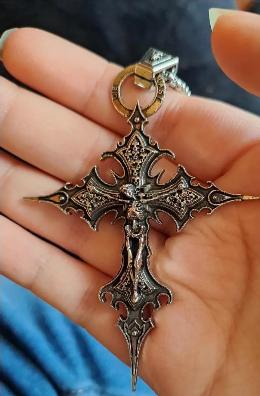 Bound Reaper Necklace