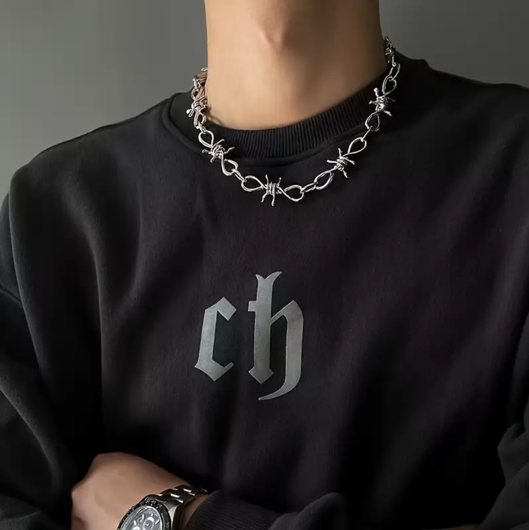 Barbed iron necklace